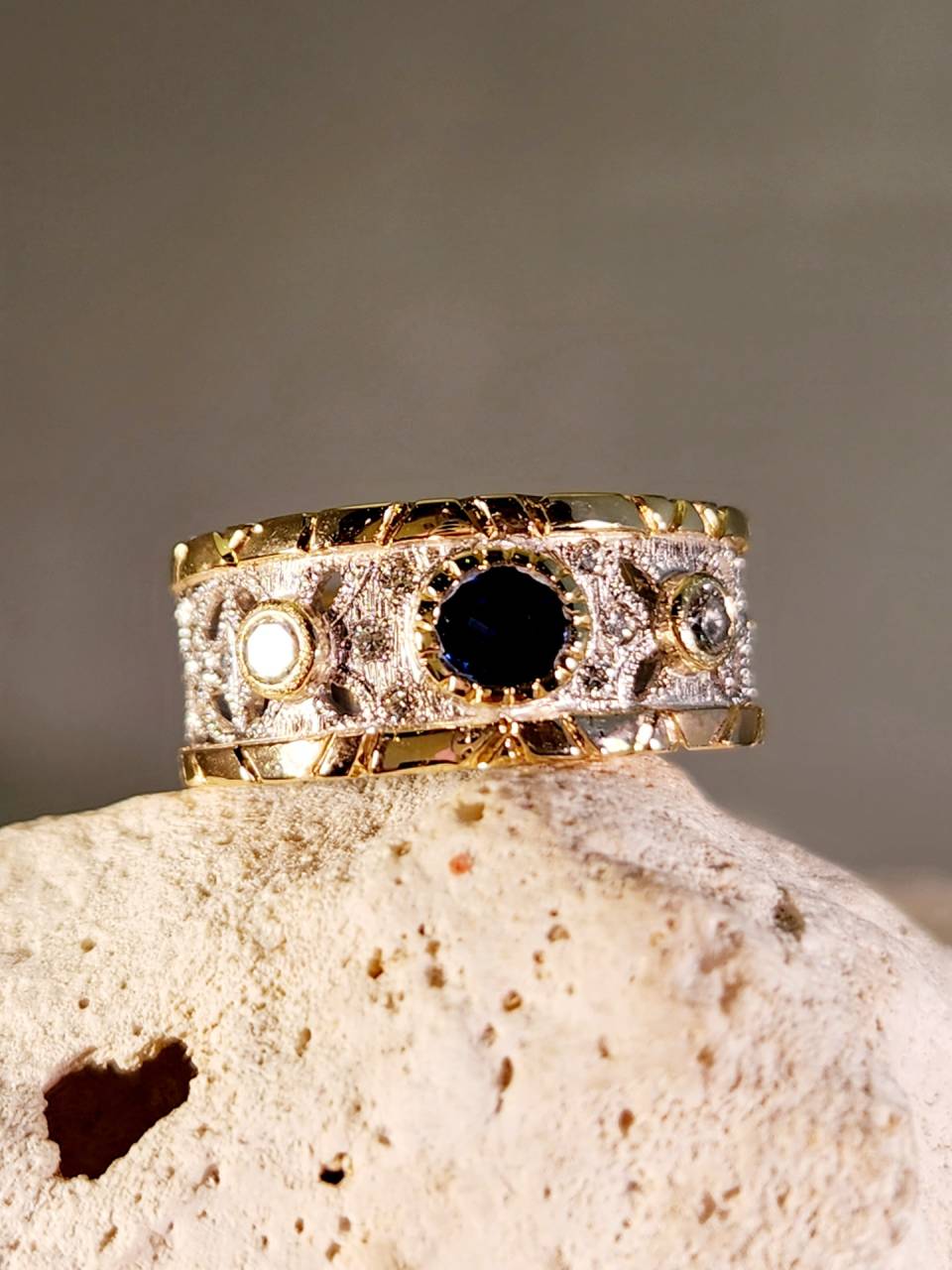 サファイアリングのセンターストン入れ替え加工