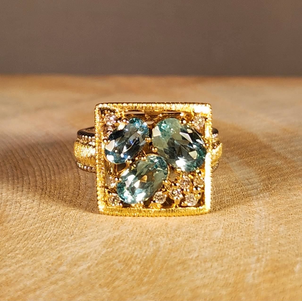 グリーンベリルの新作リング